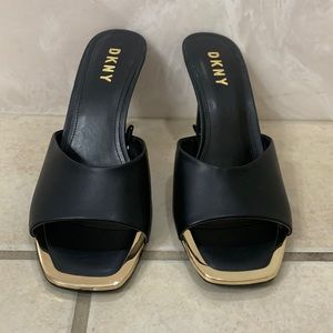 Women’s DKNY shoes